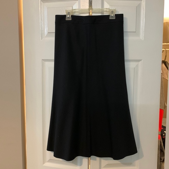Theory Dresses & Skirts - Theory black medium weight worsted wool a line skirt midi length sz0